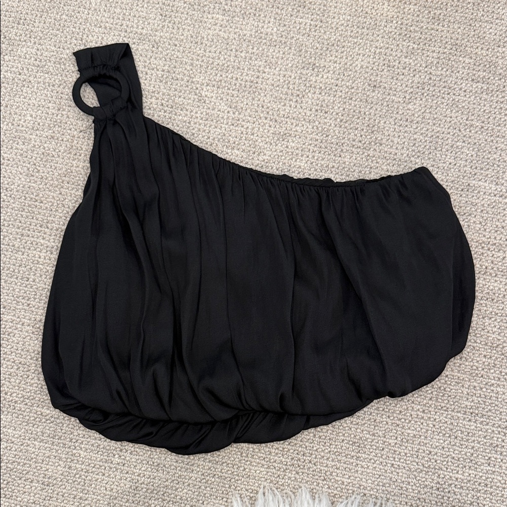 DO+BE Women’s one shoulder flowy top